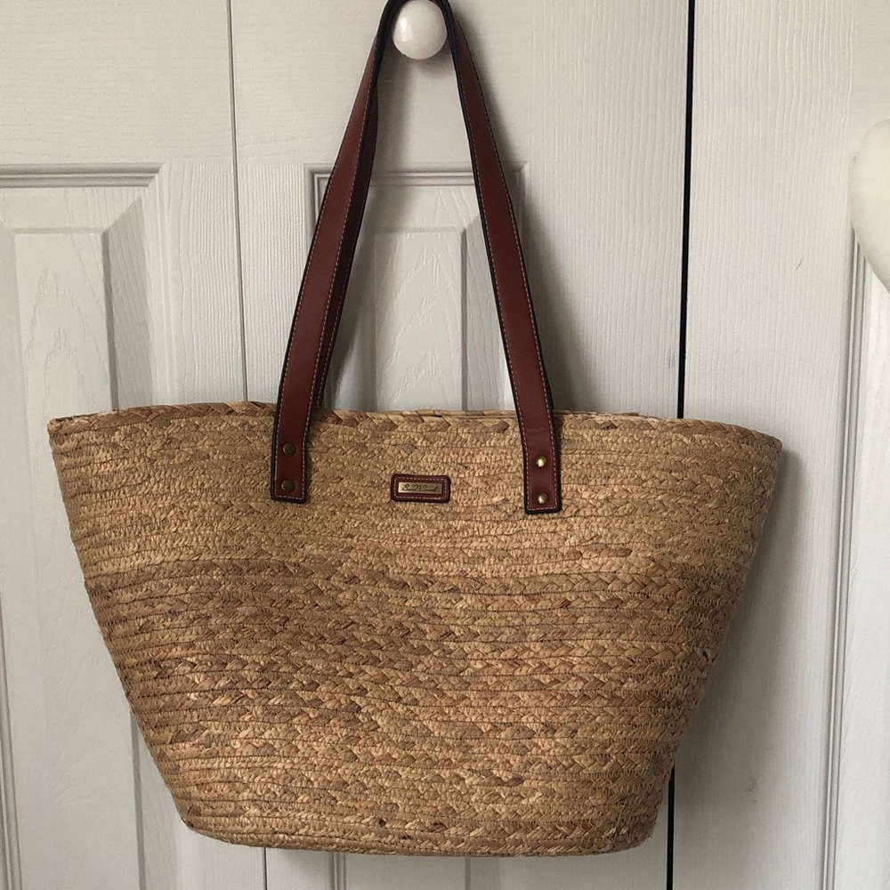 Sun N’ Sand Woven Straw Tote Bag